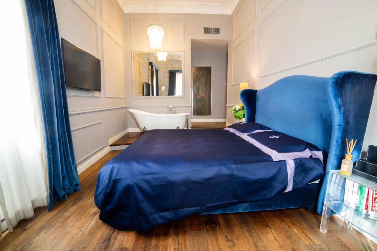 Relais San Lorenzo In Lucina Rome Exterior photo